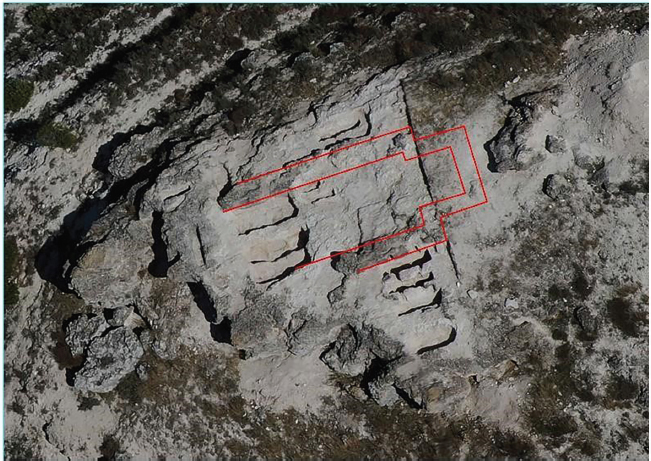 Figura 7. Reconstrucción hipotética de la edificación del yacimiento de El Picacho.