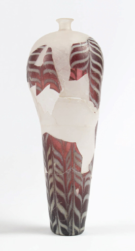 Figura 6. R153. Pomo para perfume (siglos XIV-XV). © Museo de la Alhambra (fotografía: José Domingo Lentisco Navarro, Arquemus Medievalia).